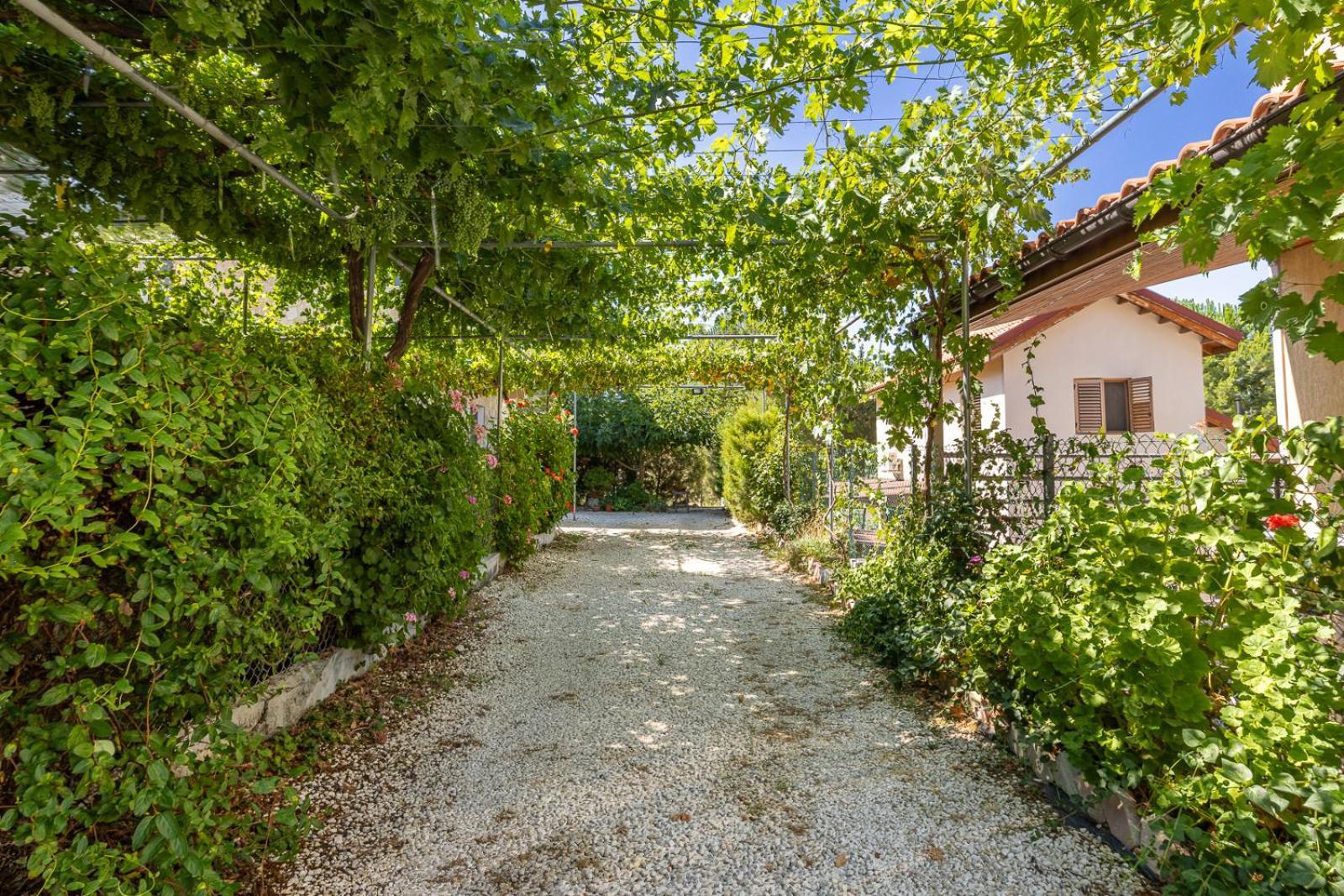 The River House Trimiklini Exteriér fotografie